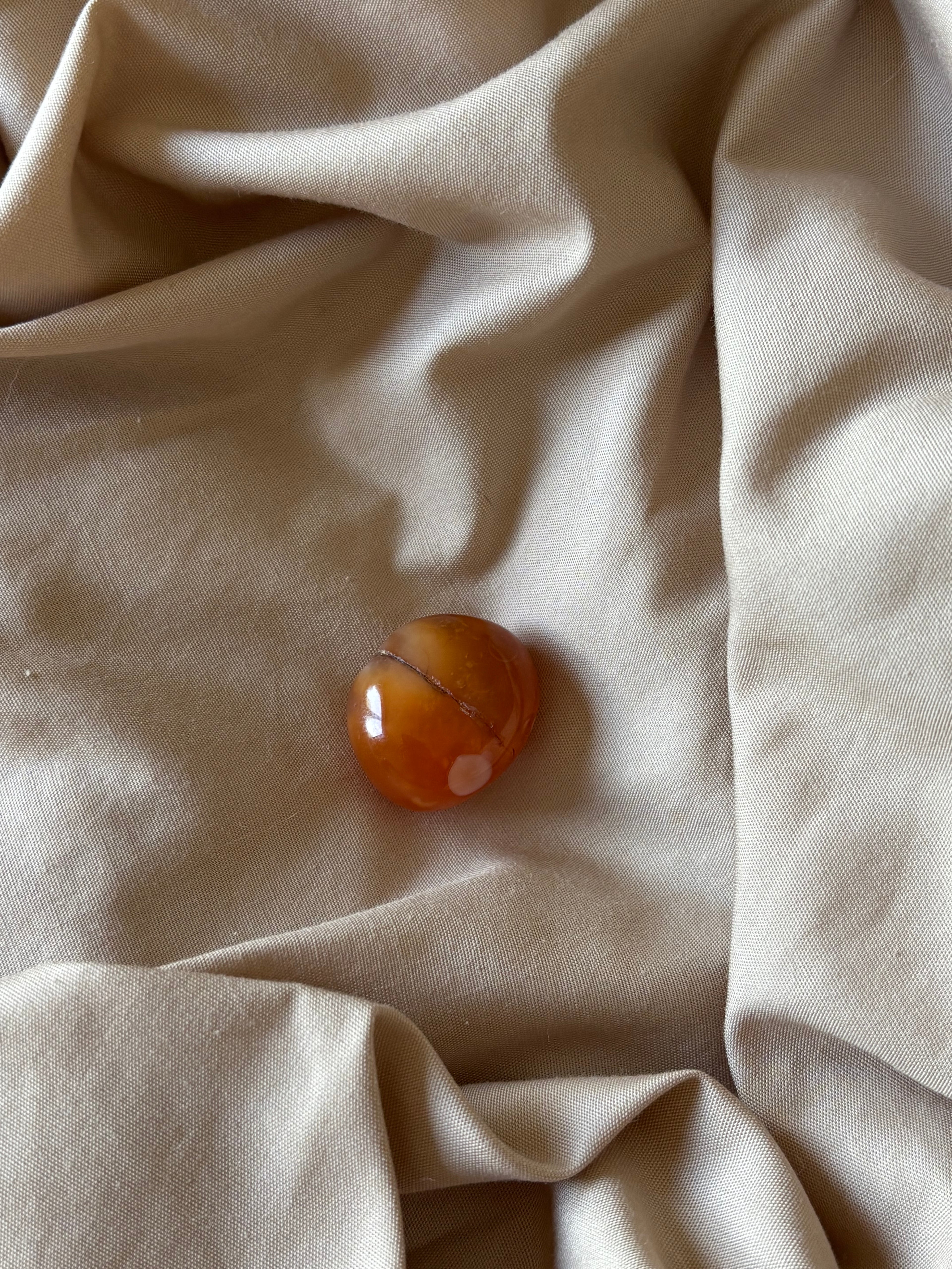 Cornaline – Pierre roulée (2 cm)