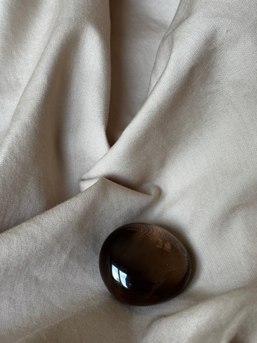 Quartz fumé – Pierre roulée (2,5 cm)