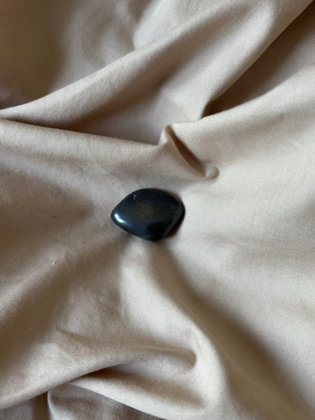 Hématite – Pierre roulée (2,5 cm)