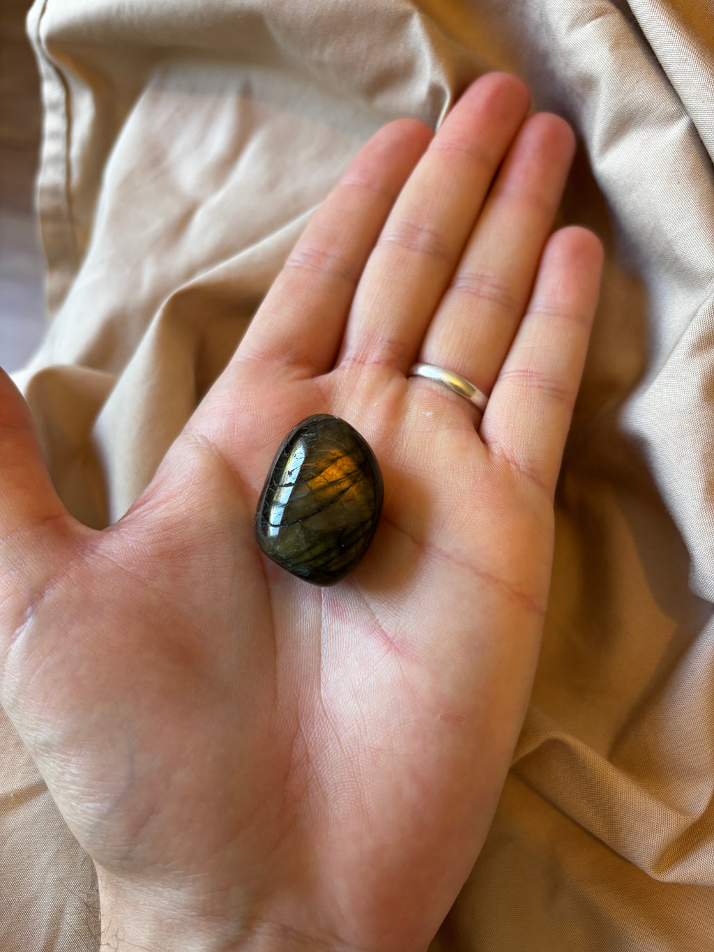 Labradorite – Pierre roulée