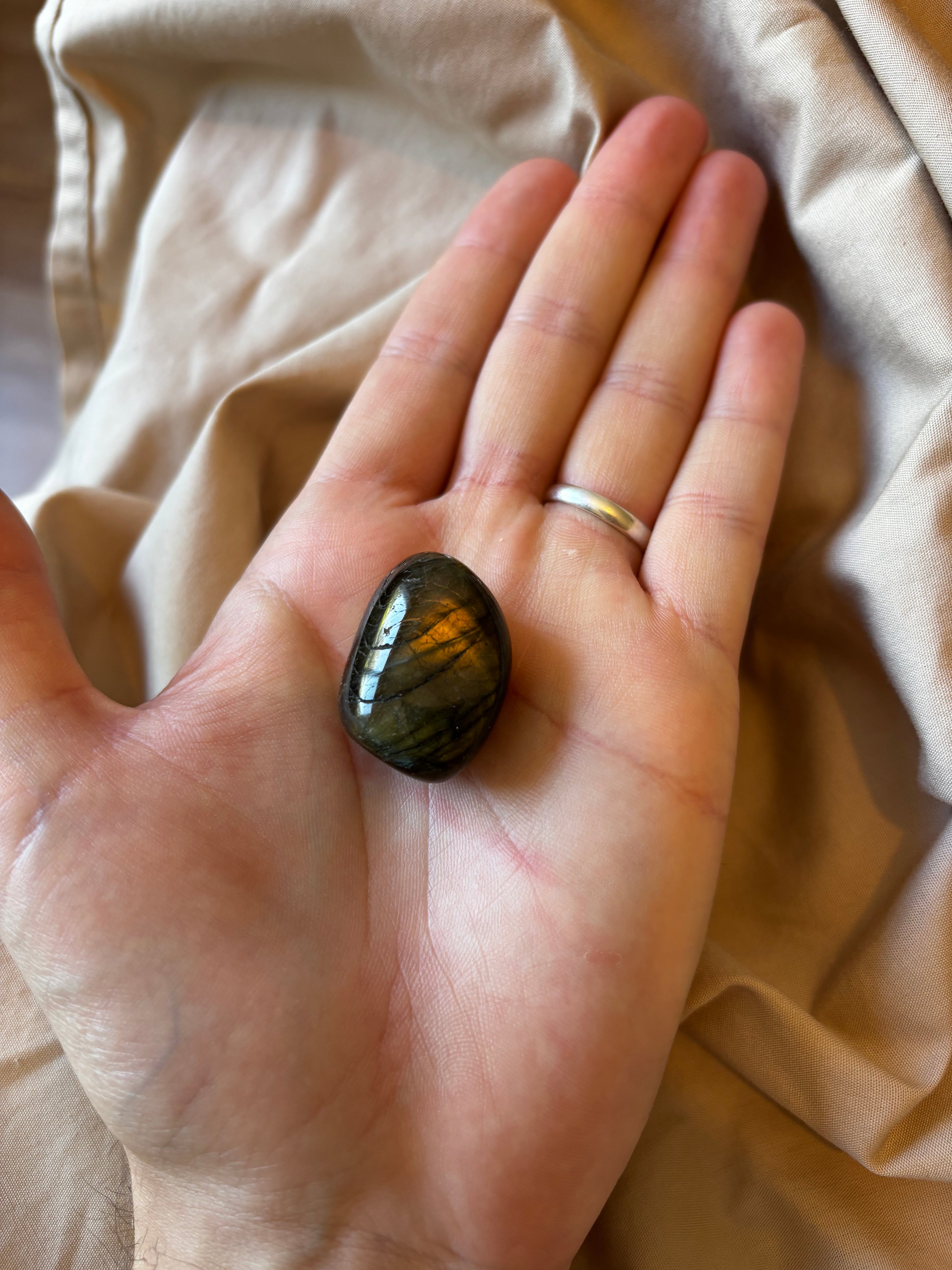 Labradorite – Pierre roulée